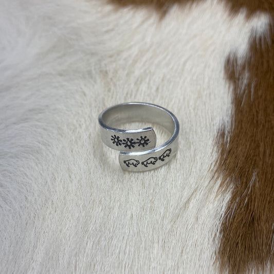 Sunny Prairie Stamped Ring